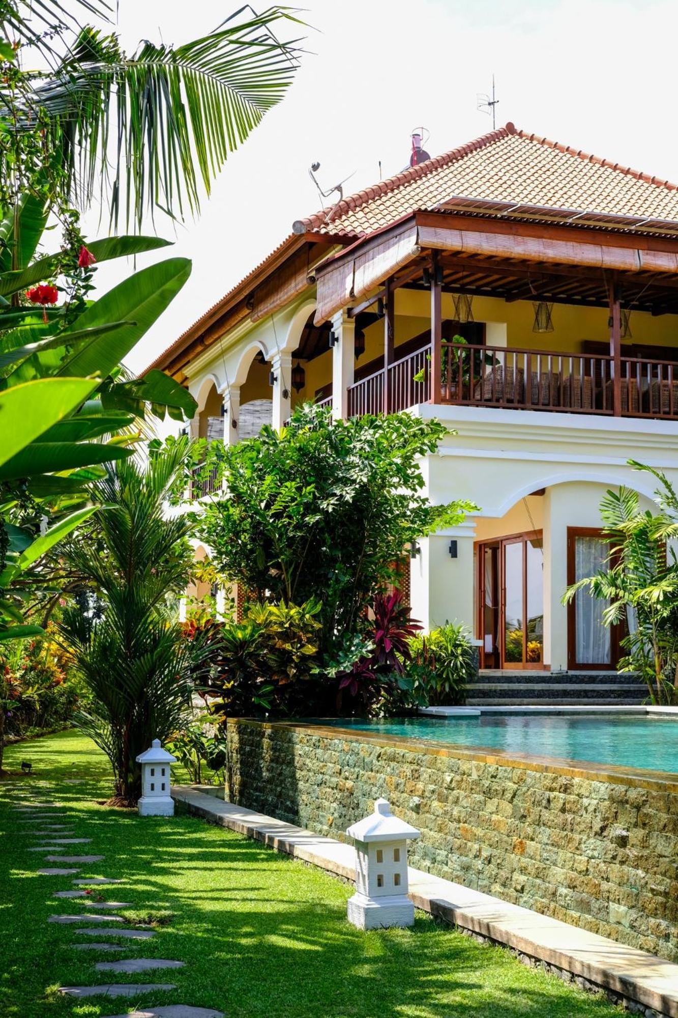Villa Mata Hari Panji Экстерьер фото
